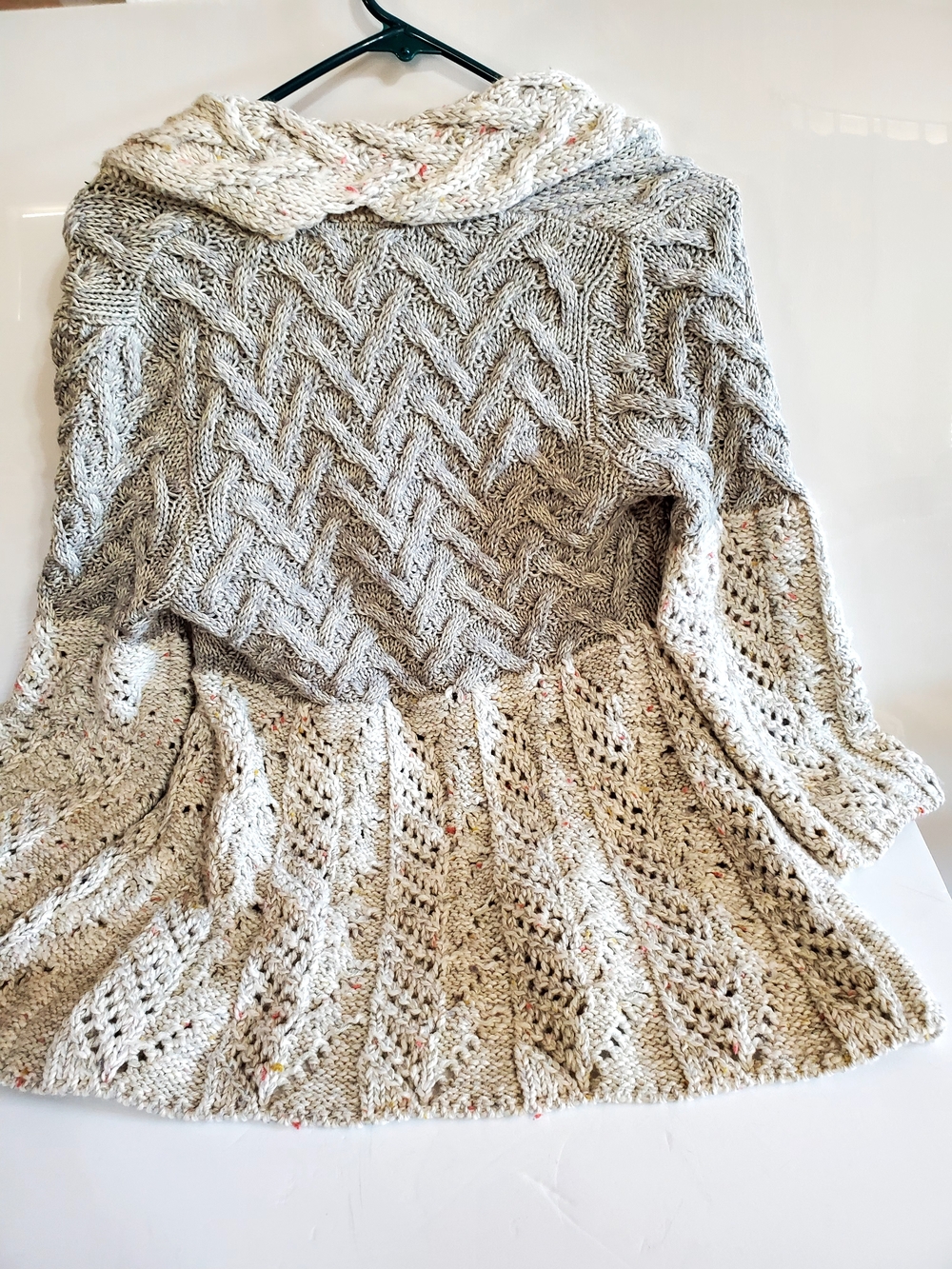 Anthropologie Guinevere Wool Blend Vtg Cream & Gray Cable Knit Cardigan S/Runs M - Picture 8 of 9